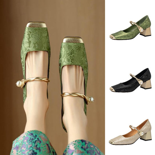 🔥Promoție limitată în timp💥【35-39】✨Pantofi retro la modă cu broderie florală, model nou 2025👡_3983734